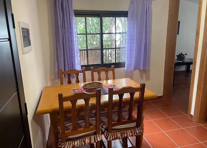 Casa Camino Los Chorros